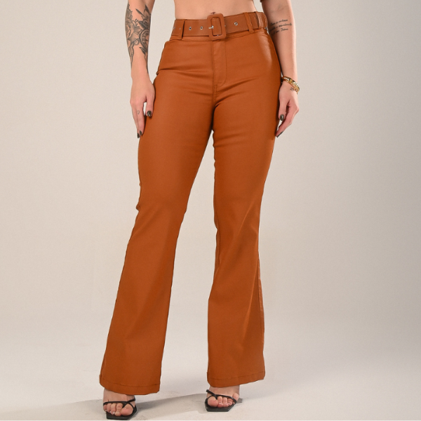 Calça Flare Encerada c/ Frente Lisa Caramelo Pádua - RX005007CR