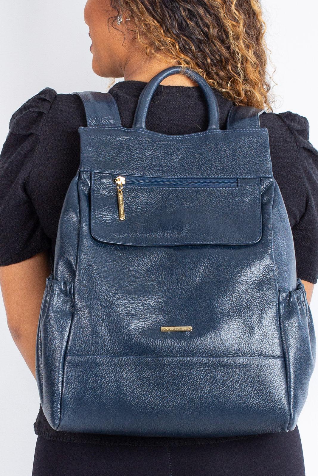 Mochila antifurto de couro liso Suelen