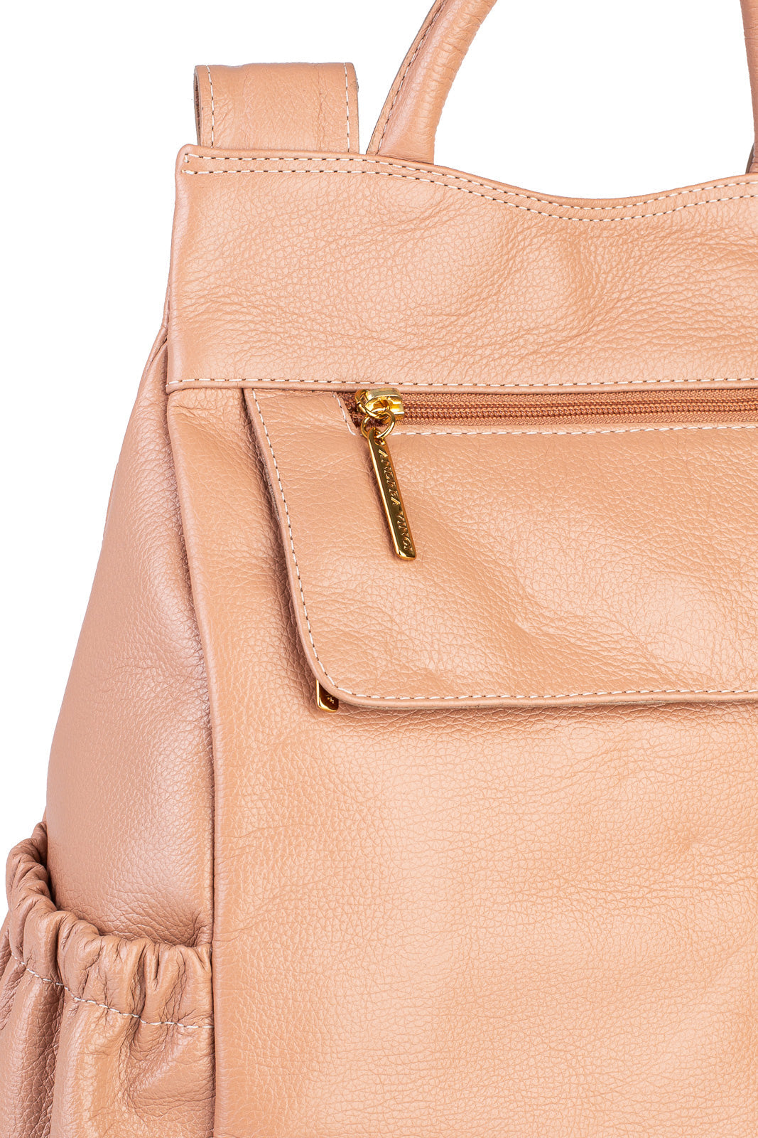 Mochila antifurto de couro liso Suelen