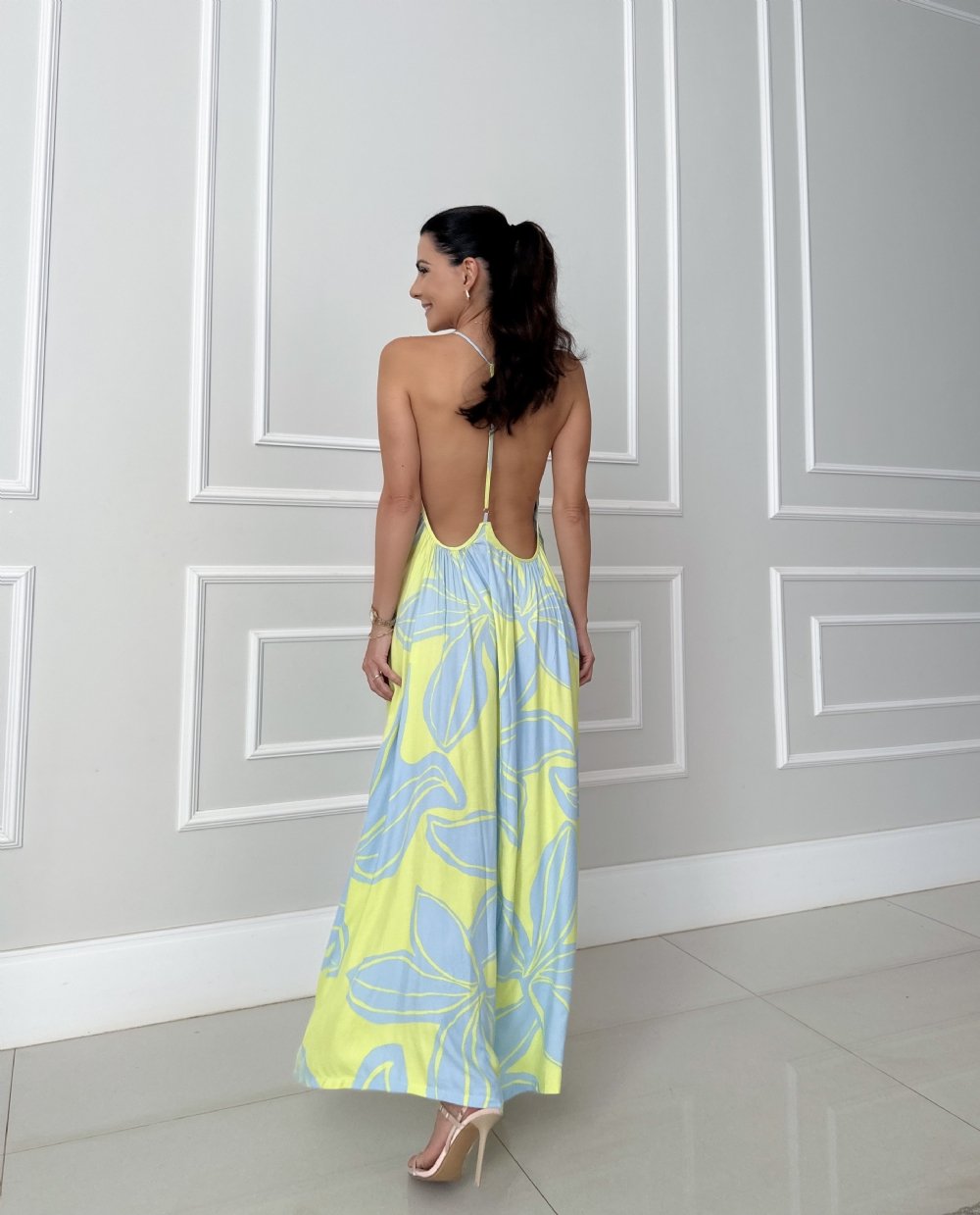 Vestido Brisa – Leveza e Sofisticação que Encanta
